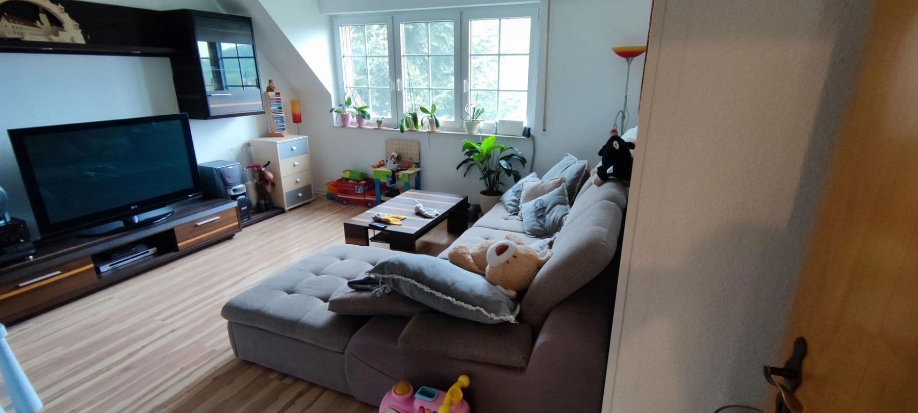 Prenájom bytu 4-izbový 112 m², Grenzlandstr 15a, Bad Gottleuba-Berggießhübel, Sasko Prenájom bytu 4-izbový 112 m², Grenzlandstr 15a, Bad Gottleuba-Berggießhübel, Sasko