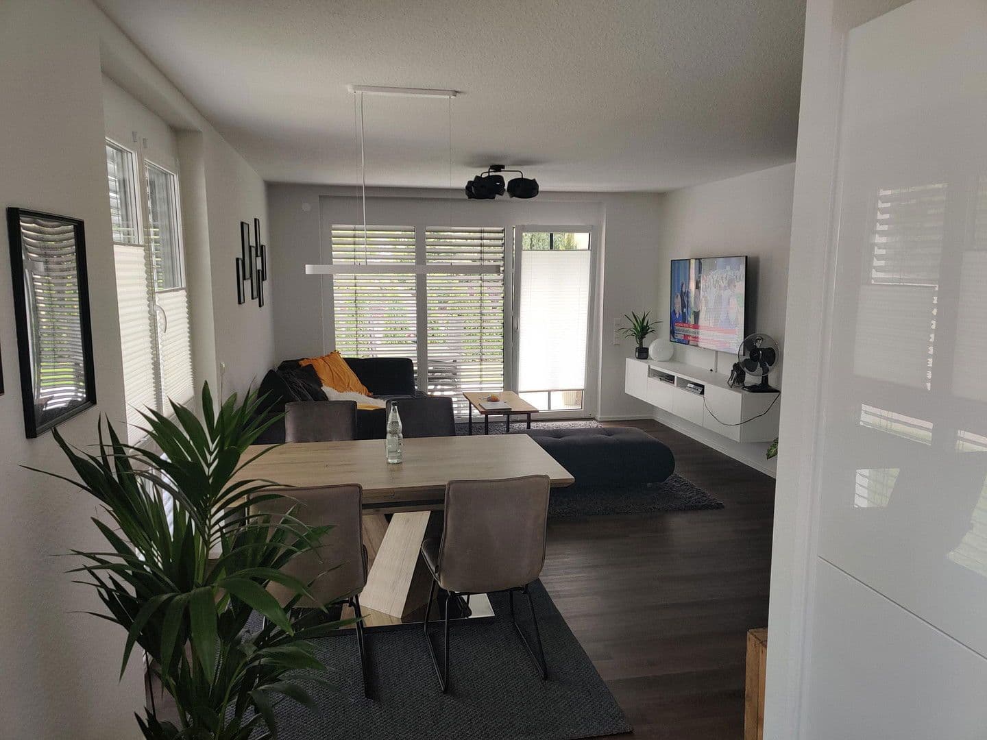 Prenájom bytu 4-izbový 101 m², Rieslingstraße 10, Abstatt, Bádensko-Wurttembersko Prenájom bytu 4-izbový 101 m², Rieslingstraße 10, Abstatt, Bádensko-Wurttembersko