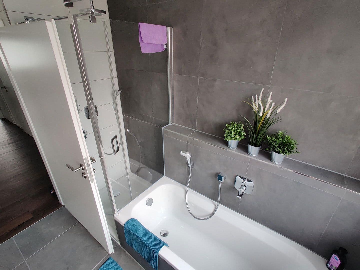 Prenájom bytu 4-izbový 101 m², Rieslingstraße 10, Abstatt, Bádensko-Wurttembersko Prenájom bytu 4-izbový 101 m², Rieslingstraße 10, Abstatt, Bádensko-Wurttembersko