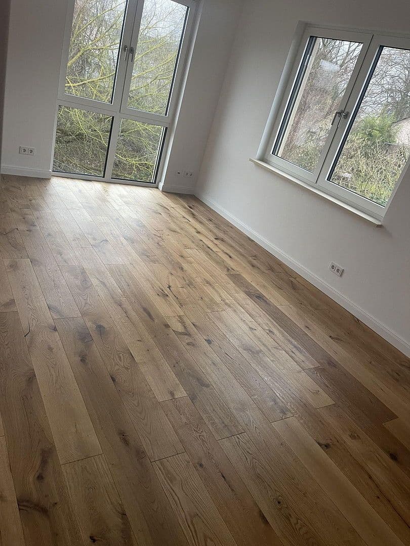 Prenájom bytu 4-izbový 89 m², Berlin, Berlín Prenájom bytu 4-izbový 89 m², Berlin, Berlín