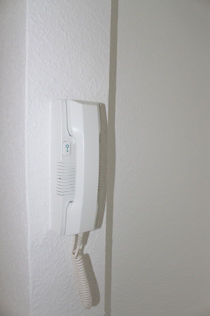 Prenájom bytu 3-izbový 80 m², Gneisenaustr. 14, Krefeld, Severné Porýnie - Westfálsko Prenájom bytu 3-izbový 80 m², Gneisenaustr. 14, Krefeld, Severné Porýnie - Westfálsko