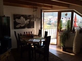 Prenájom bytu 5-izbový 92 m², In der Heinrichsburg 13, Mosbach, Bádensko-Wurttembersko Prenájom bytu 5-izbový 92 m², In der Heinrichsburg 13, Mosbach, Bádensko-Wurttembersko