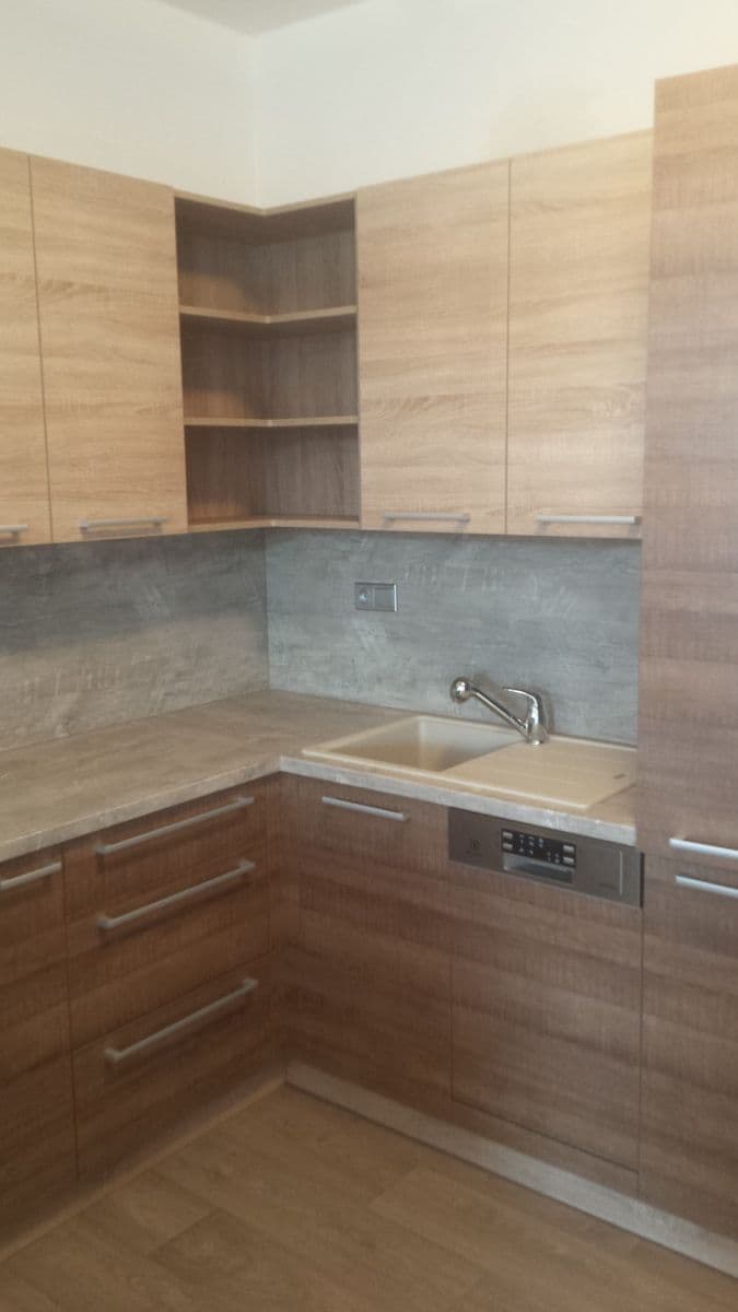 Prenájom bytu 2-izbový 69 m², Mlýnská, Prostějov, Olomoucký kraj Prenájom bytu 2-izbový 69 m², Mlýnská, Prostějov, Olomoucký kraj