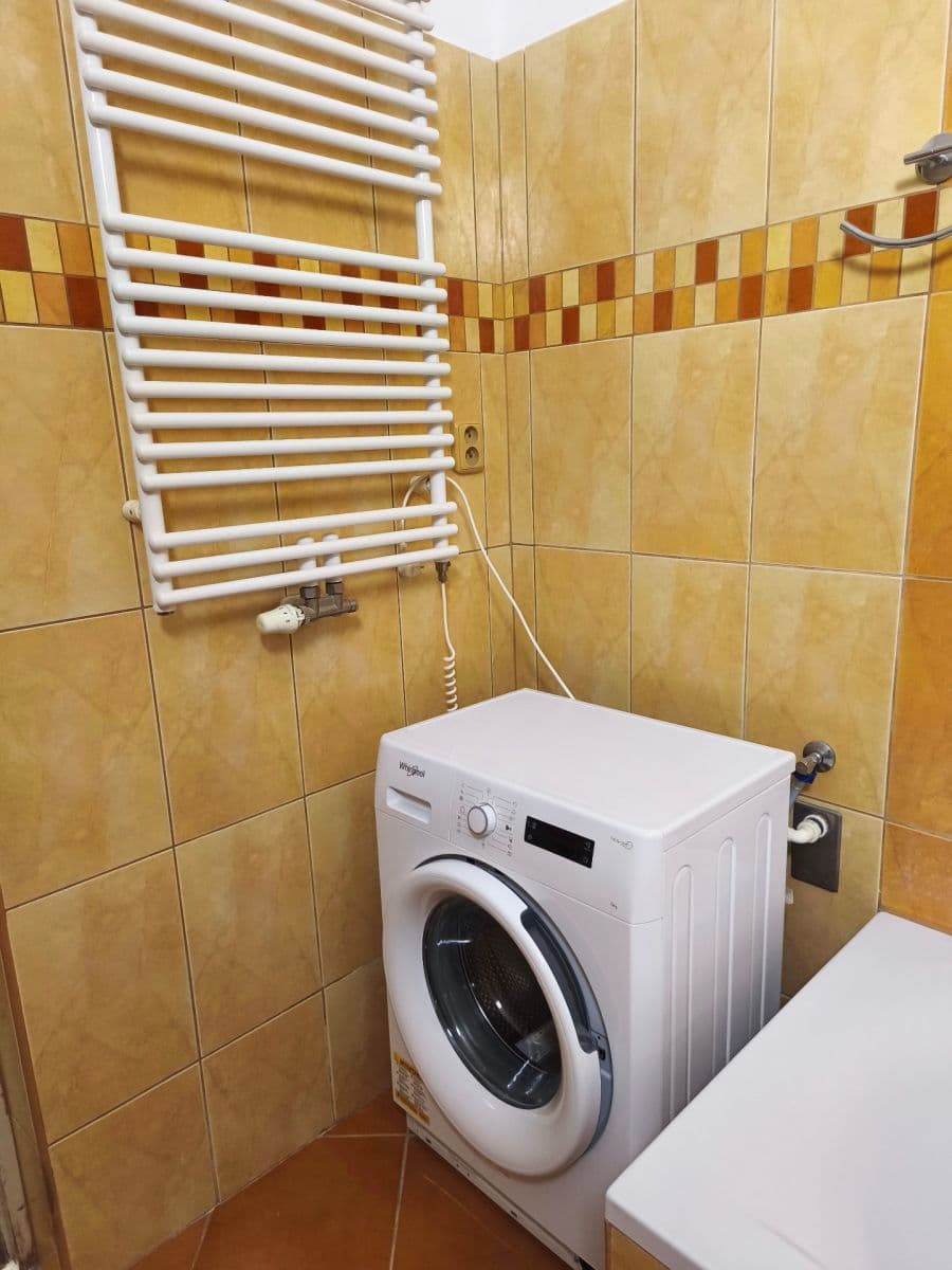 Prenájom bytu 2-izbový 48 m², Lozíbky, Brno, Jihomoravský kraj Prenájom bytu 2-izbový 48 m², Lozíbky, Brno, Jihomoravský kraj