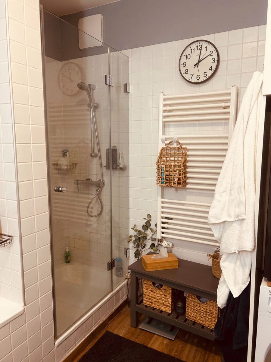 Prenájom bytu 3-izbový 90 m², U Uranie, Praha, Praha Prenájom bytu 3-izbový 90 m², U Uranie, Praha, Praha