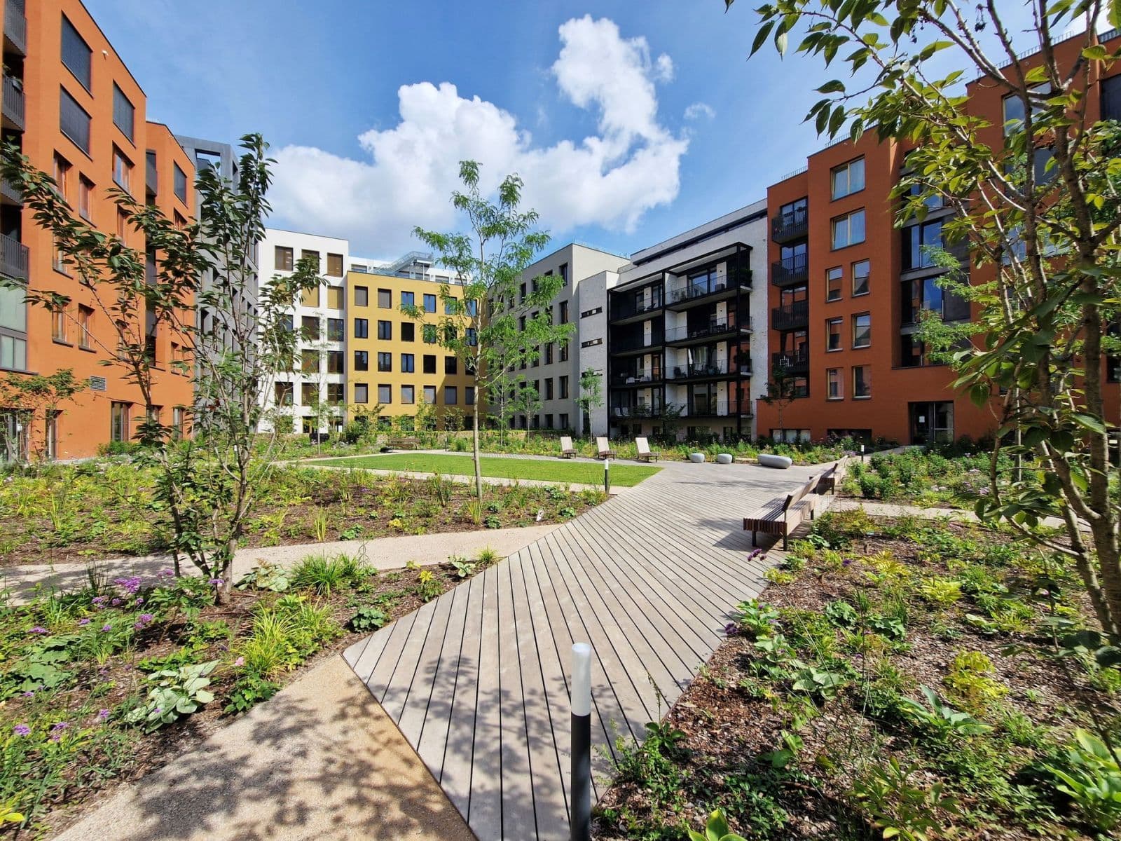 Prenájom bytu 1-izbový 29 m², Nádražní, Praha, Praha Prenájom bytu 1-izbový 29 m², Nádražní, Praha, Praha