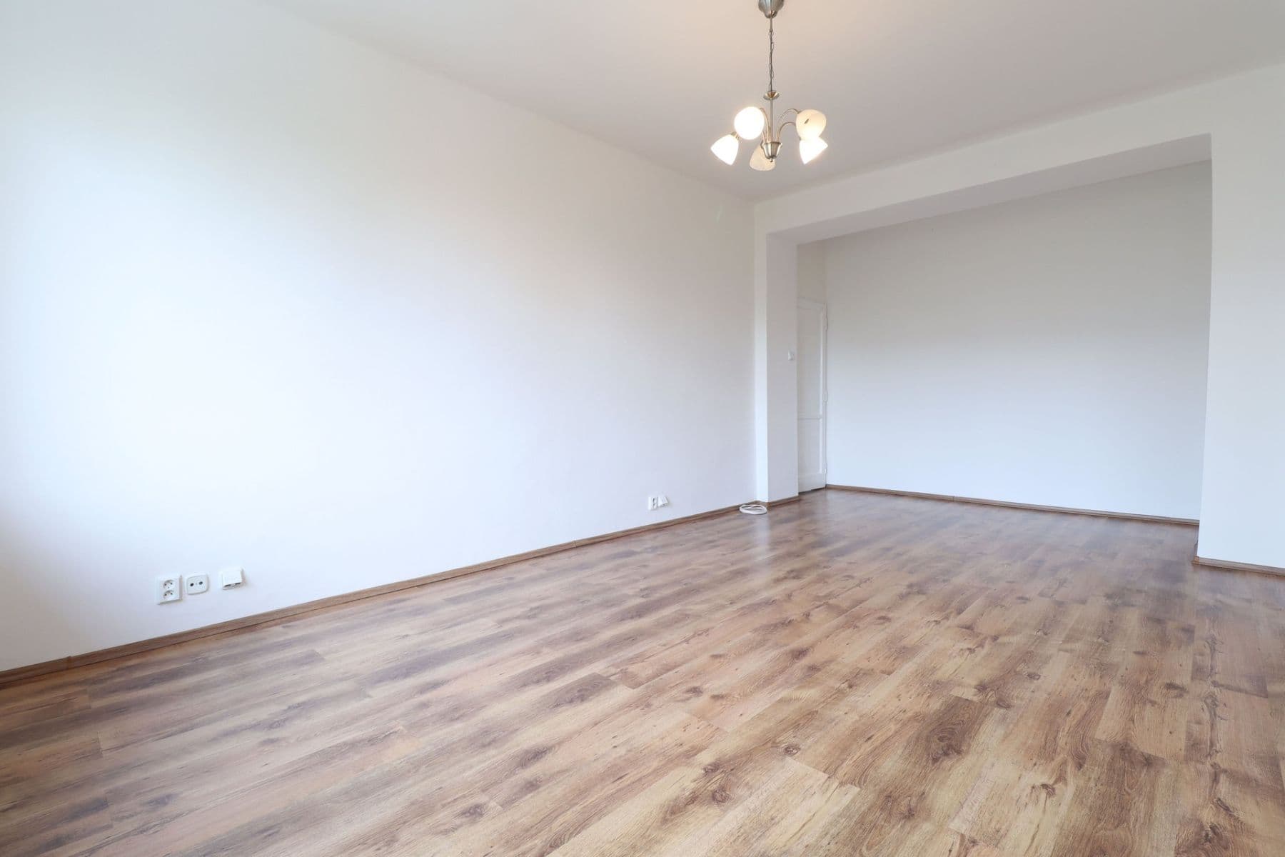 Prenájom bytu 2-izbový 55 m², Bojanovická, Praha, Praha Prenájom bytu 2-izbový 55 m², Bojanovická, Praha, Praha