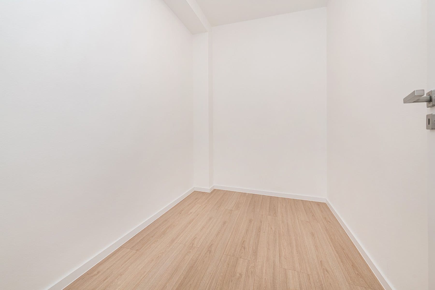 Predaj bytu 4-izbový 100 m², Křivá, Praha, Praha Predaj bytu 4-izbový 100 m², Křivá, Praha, Praha