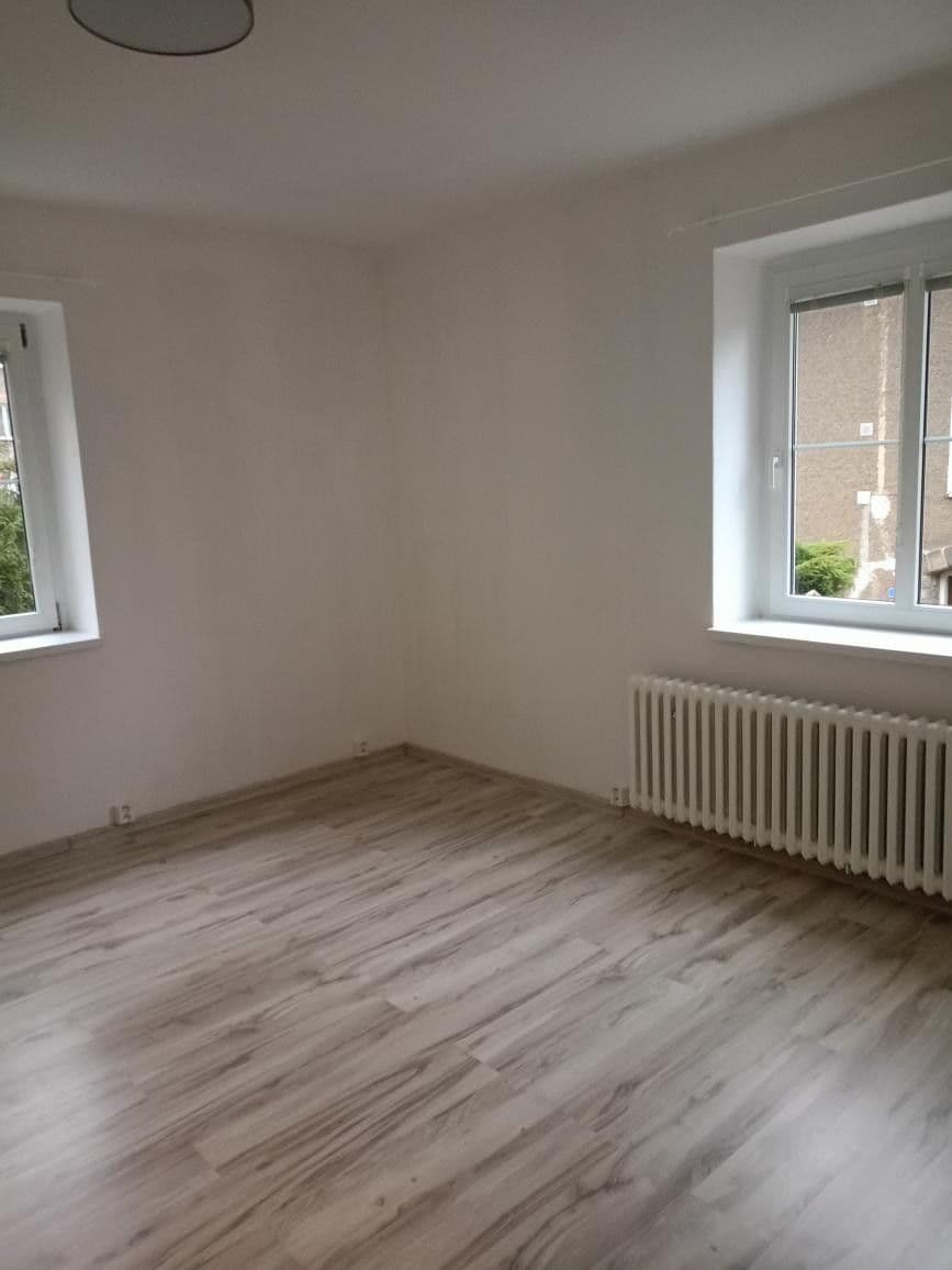 Prenájom bytu 2-izbový 86 m², Severní, Karlovy Vary, Karlovarský kraj Prenájom bytu 2-izbový 86 m², Severní, Karlovy Vary, Karlovarský kraj