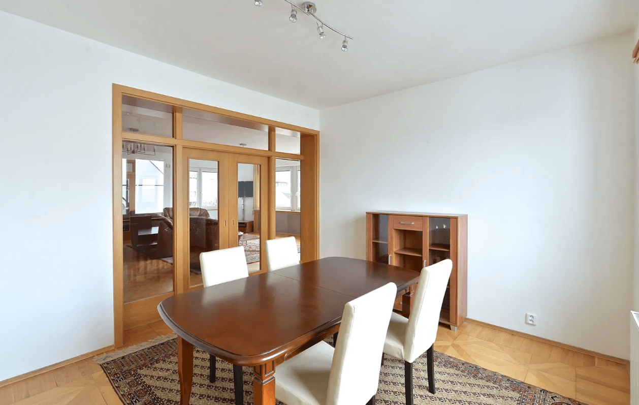 Prenájom domu 801 m², pozemek 1.299 m², Nový Zlíchov, Praha, Praha Prenájom domu 801 m², pozemek 1.299 m², Nový Zlíchov, Praha, Praha