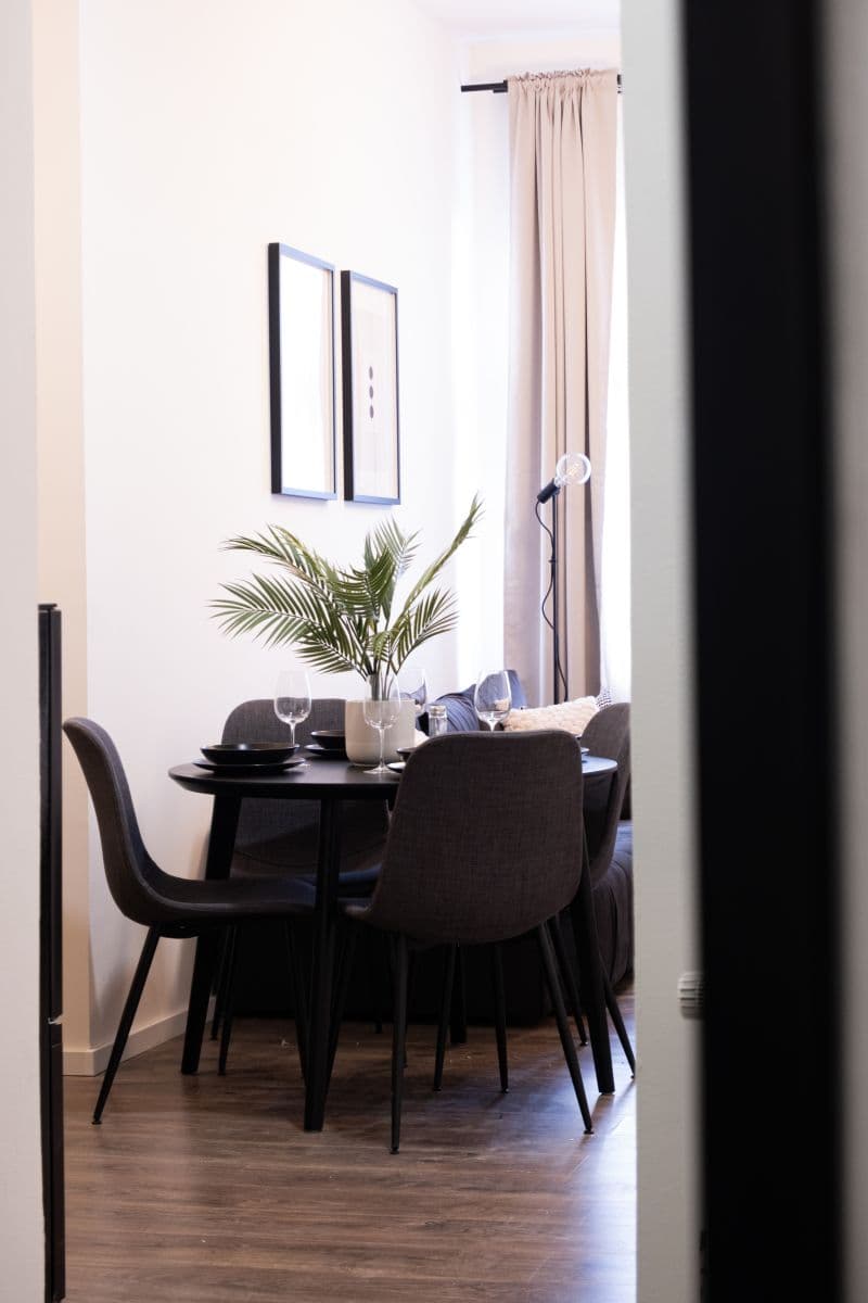 Prenájom bytu 65 m², Ječná, Praha, Praha Prenájom bytu 65 m², Ječná, Praha, Praha