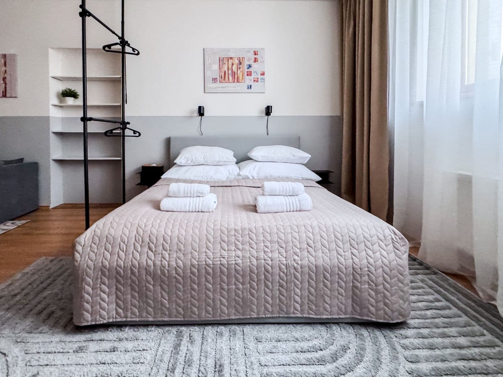 Prenájom bytu 46 m², Chodecká, Praha, Praha Prenájom bytu 46 m², Chodecká, Praha, Praha