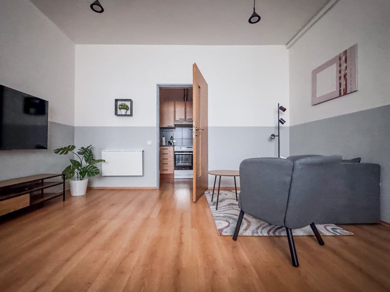 Prenájom bytu 46 m², Chodecká, Praha, Praha Prenájom bytu 46 m², Chodecká, Praha, Praha