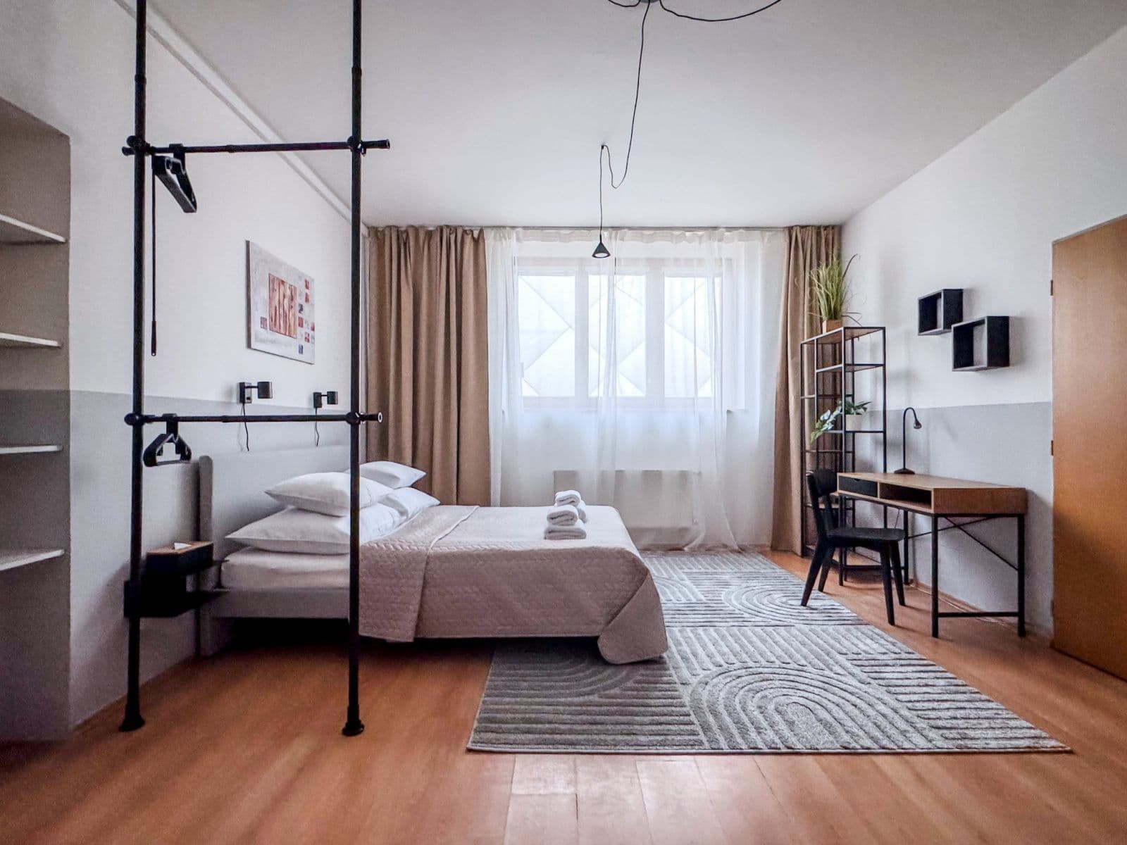 Prenájom bytu 46 m², Chodecká, Praha, Praha Prenájom bytu 46 m², Chodecká, Praha, Praha