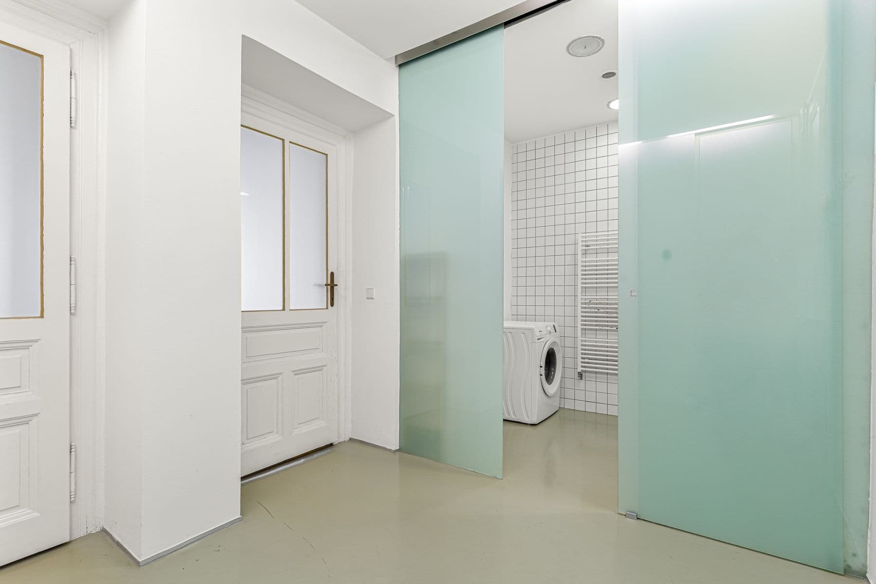 Prenájom bytu 2-izbový 50 m², Estonská, Praha, Praha Prenájom bytu 2-izbový 50 m², Estonská, Praha, Praha