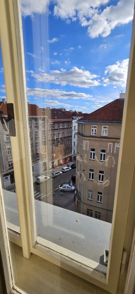 Prenájom bytu 2-izbový 49 m², Holandská, Praha, Praha Prenájom bytu 2-izbový 49 m², Holandská, Praha, Praha