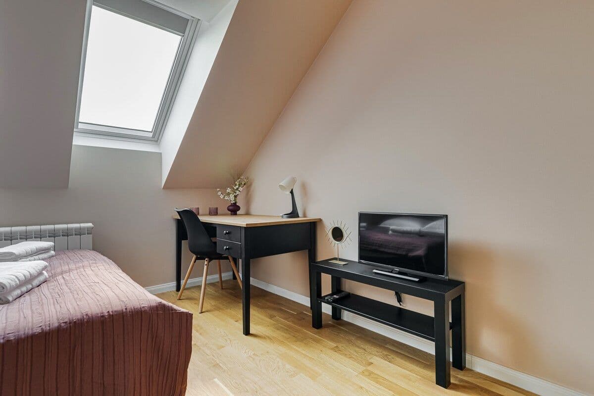 Prenájom bytu 20 m², Rubešova, Praha, Praha Prenájom bytu 20 m², Rubešova, Praha, Praha