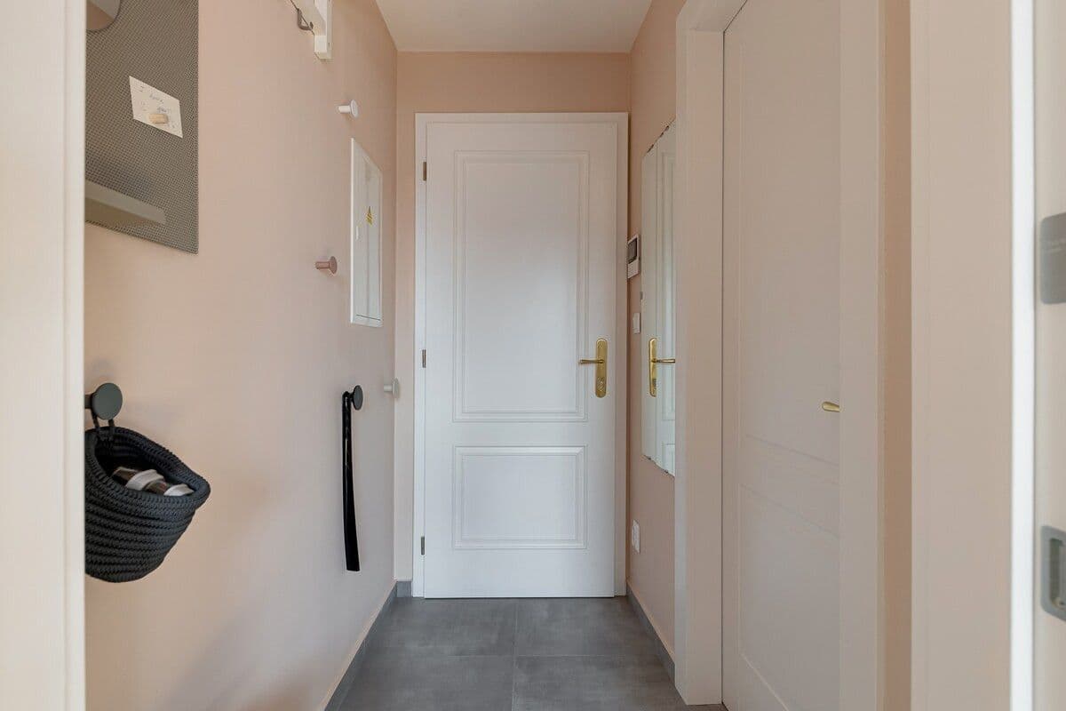 Prenájom bytu 20 m², Rubešova, Praha, Praha Prenájom bytu 20 m², Rubešova, Praha, Praha