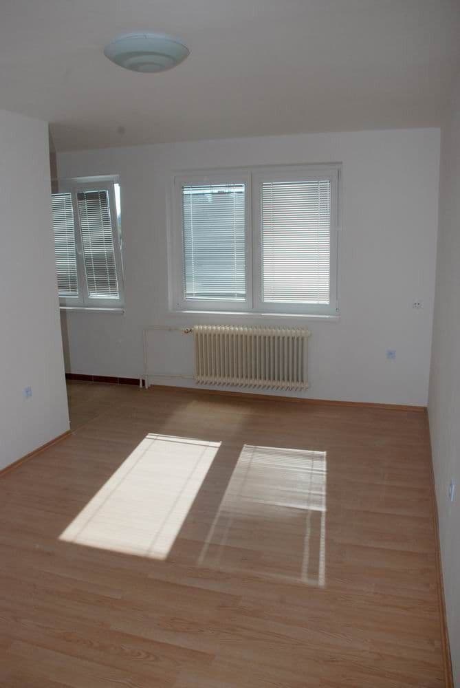 Prenájom bytu 1-izbový 30 m², Svojšovická, Praha, Praha Prenájom bytu 1-izbový 30 m², Svojšovická, Praha, Praha