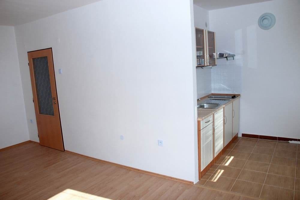 Prenájom bytu 1-izbový 30 m², Svojšovická, Praha, Praha Prenájom bytu 1-izbový 30 m², Svojšovická, Praha, Praha