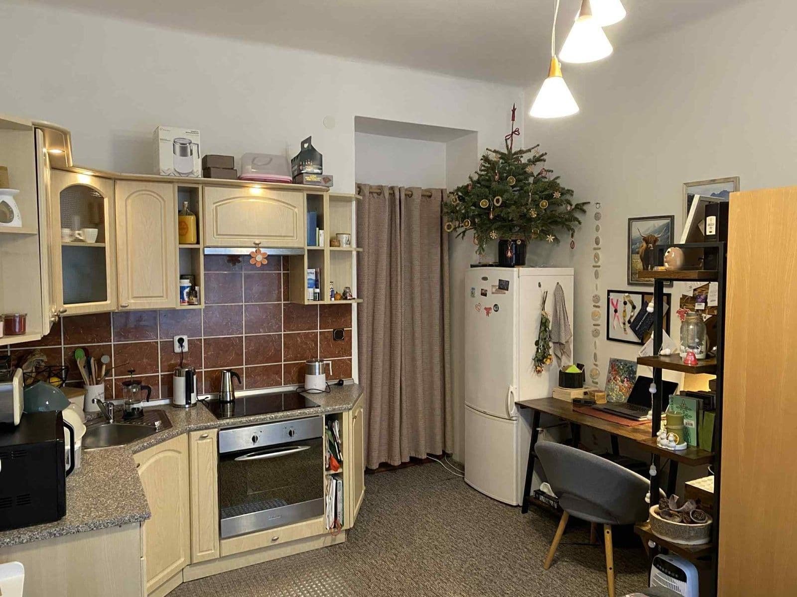 Prenájom bytu 1-izbový 25 m², Žitomírská, Praha, Praha Prenájom bytu 1-izbový 25 m², Žitomírská, Praha, Praha