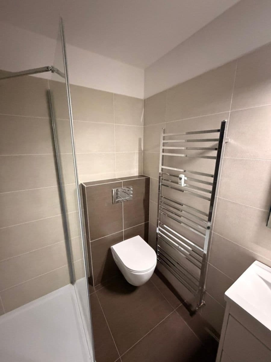 Prenájom bytu 1-izbový 34 m², Kladno, Středočeský kraj Prenájom bytu 1-izbový 34 m², Kladno, Středočeský kraj