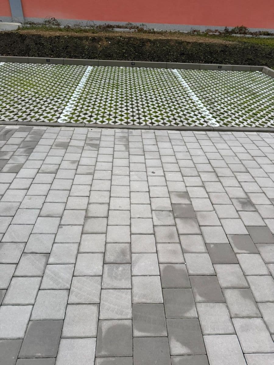 Prenájom bytu 1-izbový 34 m², Kladno, Středočeský kraj Prenájom bytu 1-izbový 34 m², Kladno, Středočeský kraj