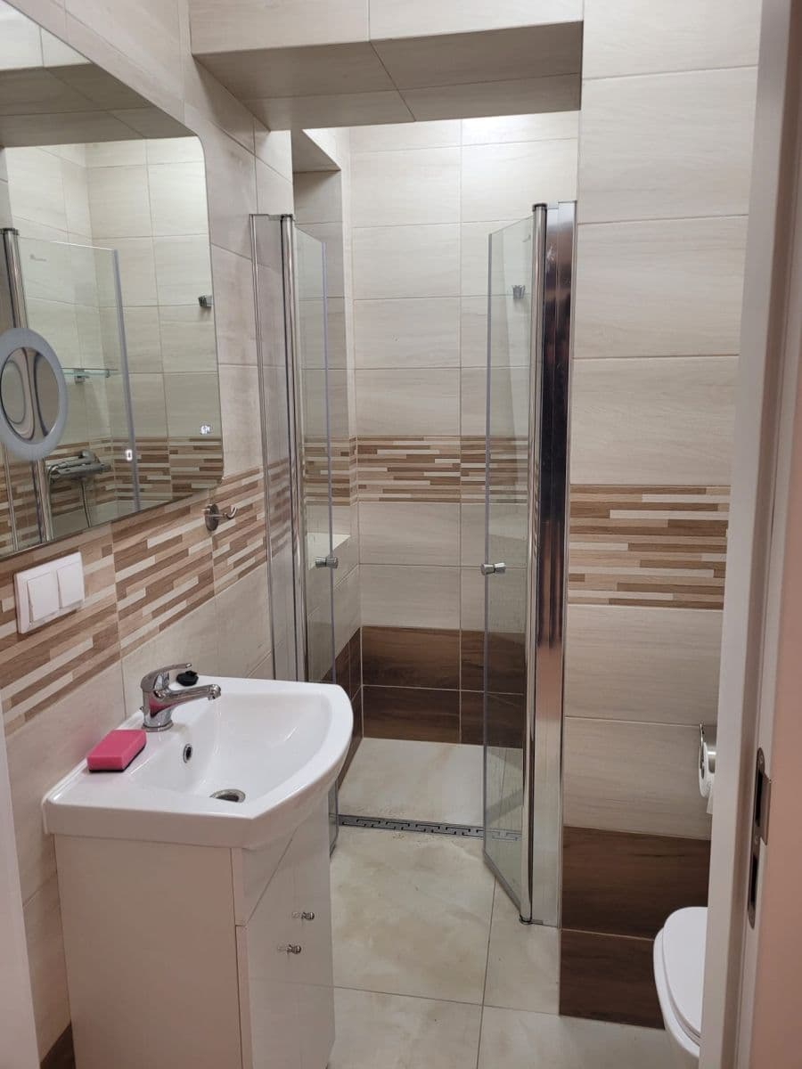 Prenájom bytu 1-izbový 30 m², V Kališti, Praha, Praha Prenájom bytu 1-izbový 30 m², V Kališti, Praha, Praha