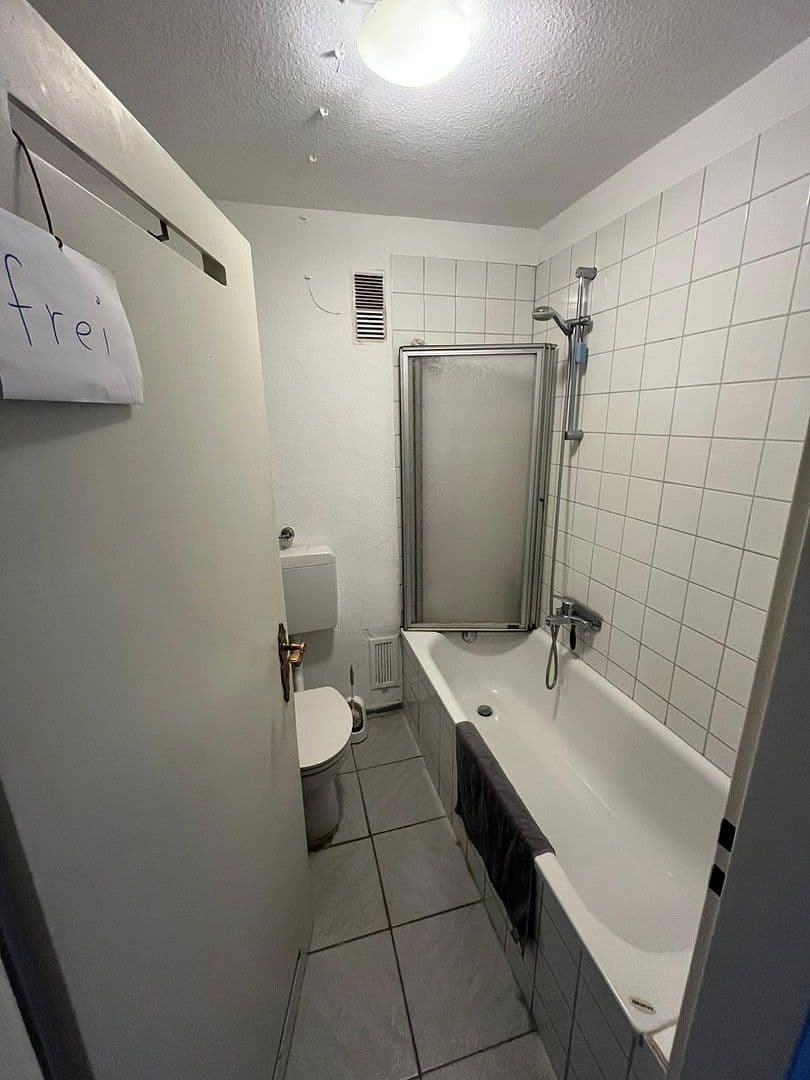 Prenájom bytu 2-izbový 57 m², Karlsruhe, Bádensko-Wurttembersko Prenájom bytu 2-izbový 57 m², Karlsruhe, Bádensko-Wurttembersko