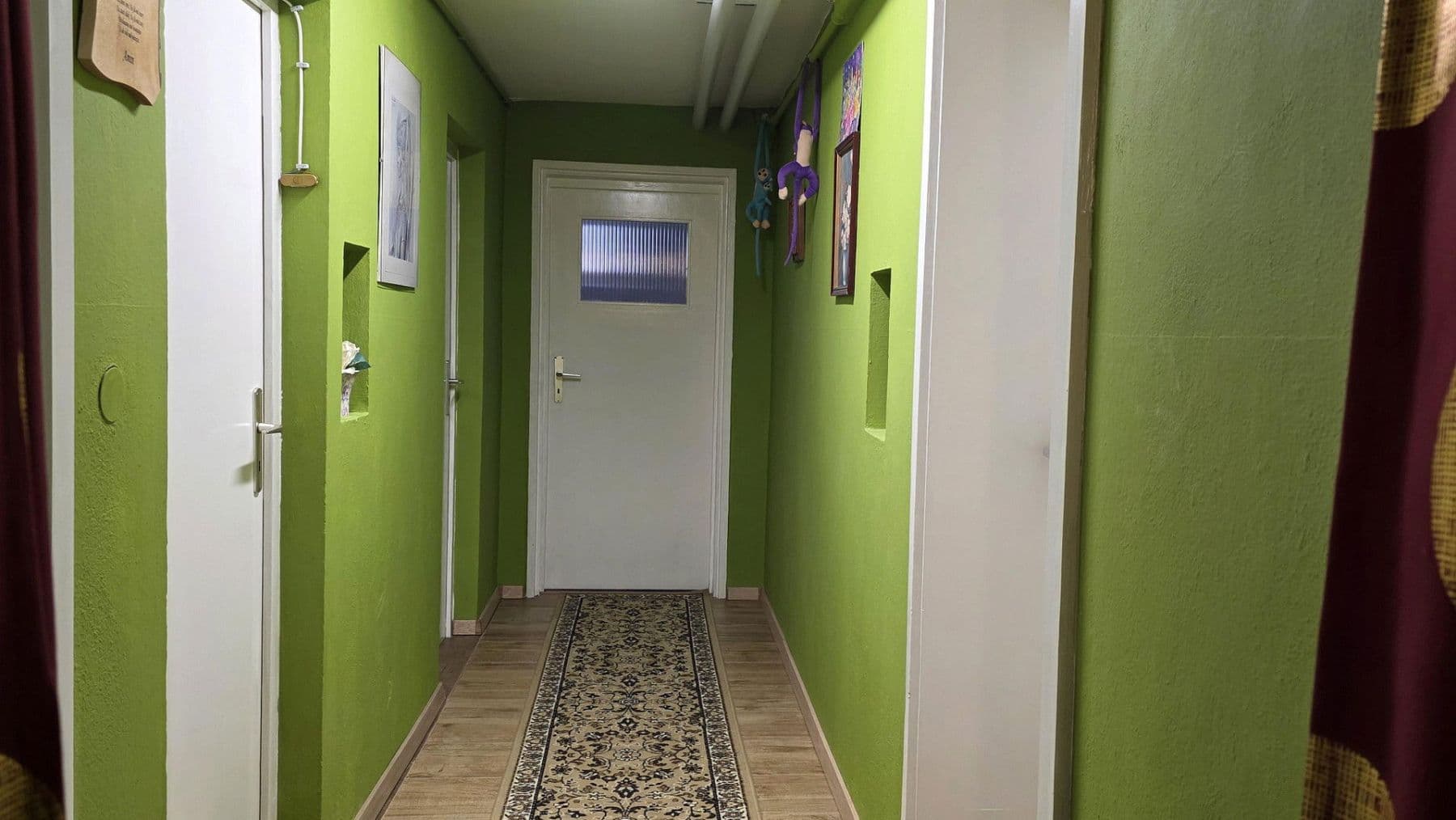 Predaj domu 211 m², pozemek 668 m², Lerchenstr. 26, Altensteig, Bádensko-Wurttembersko Predaj domu 211 m², pozemek 668 m², Lerchenstr. 26, Altensteig, Bádensko-Wurttembersko