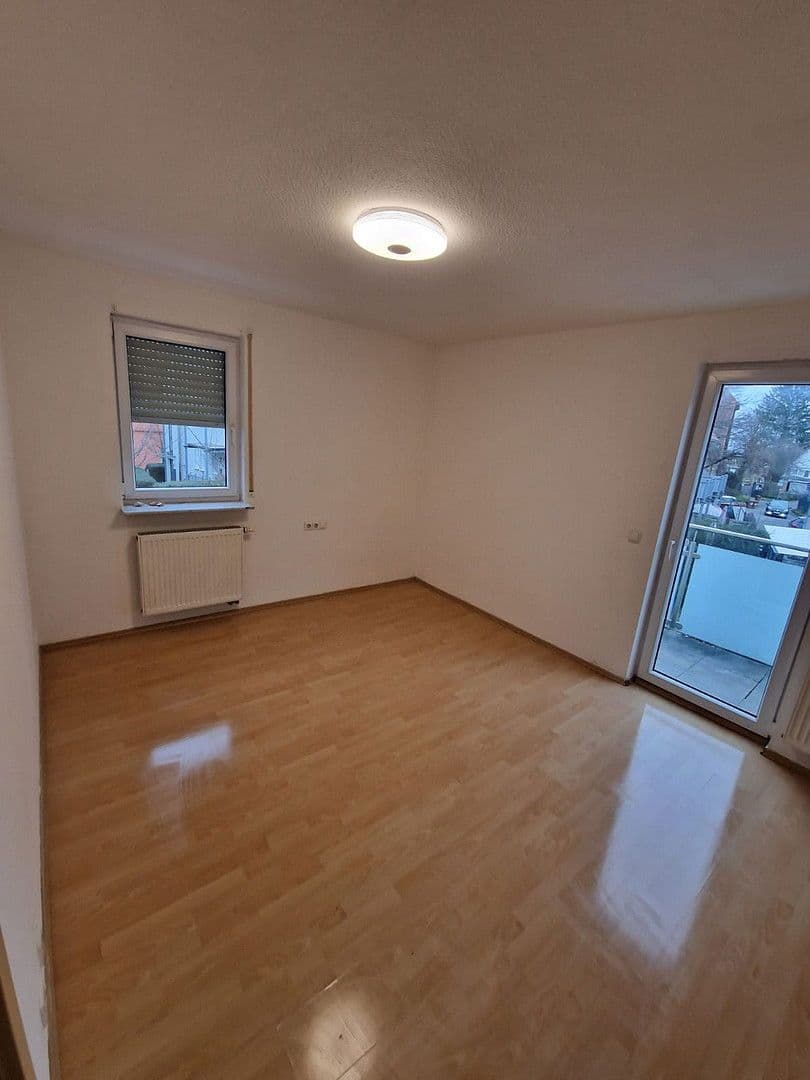 Prenájom bytu 1-izbový 23 m², Schoellstr. 5, Stuttgart-Plieningen, Bádensko-Wurttembersko Prenájom bytu 1-izbový 23 m², Schoellstr. 5, Stuttgart-Plieningen, Bádensko-Wurttembersko