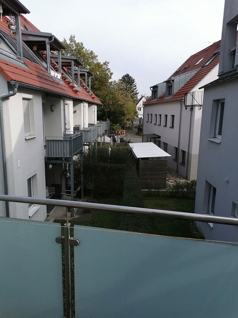 Prenájom bytu 1-izbový 23 m², Schoellstr. 5, Stuttgart-Plieningen, Bádensko-Wurttembersko Prenájom bytu 1-izbový 23 m², Schoellstr. 5, Stuttgart-Plieningen, Bádensko-Wurttembersko