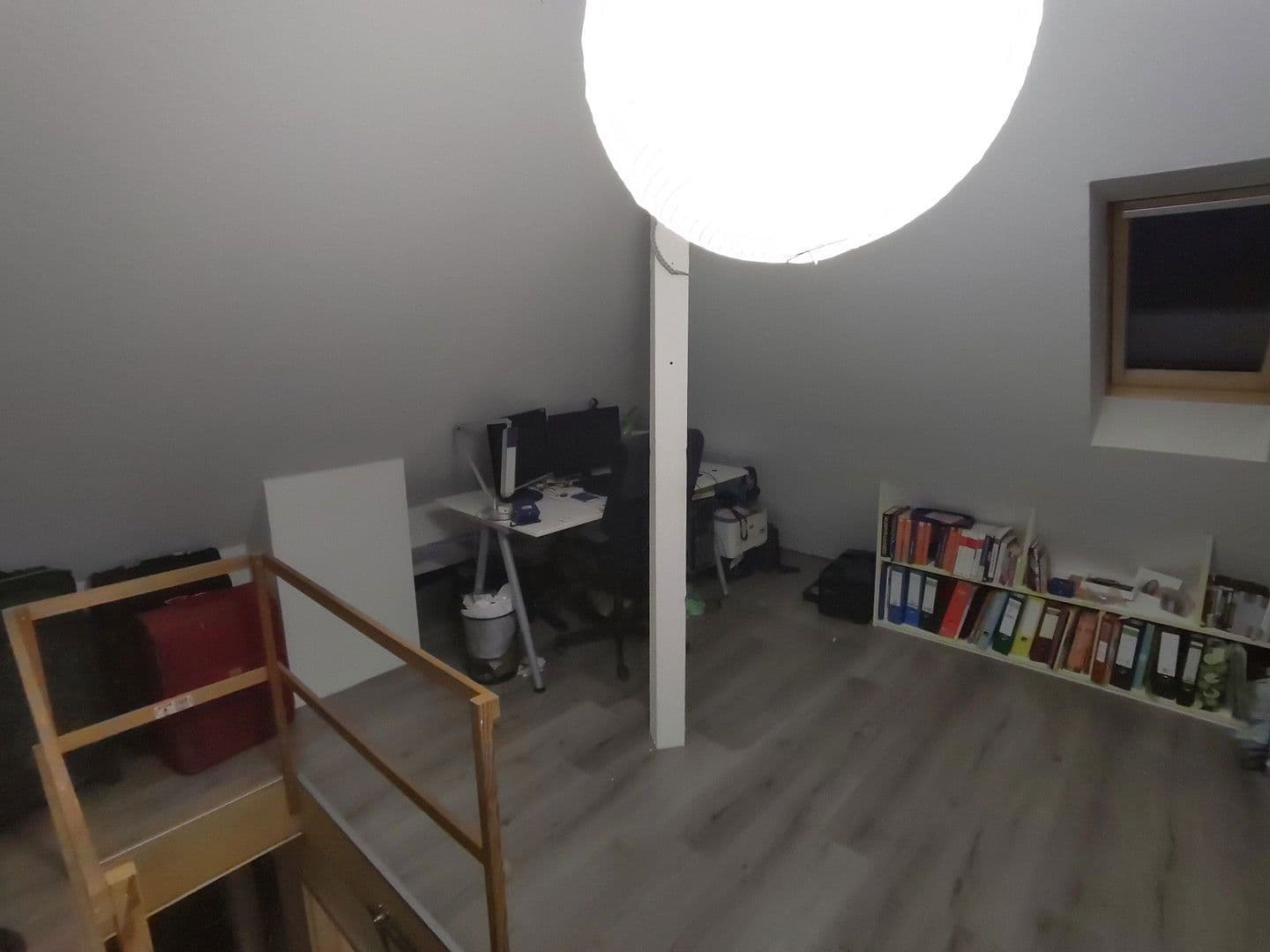 Prenájom bytu 3-izbový 102 m², Altenberger-Dom-Str. 50, Bergisch Gladbach, Severné Porýnie - Westfálsko Prenájom bytu 3-izbový 102 m², Altenberger-Dom-Str. 50, Bergisch Gladbach, Severné Porýnie - Westfálsko