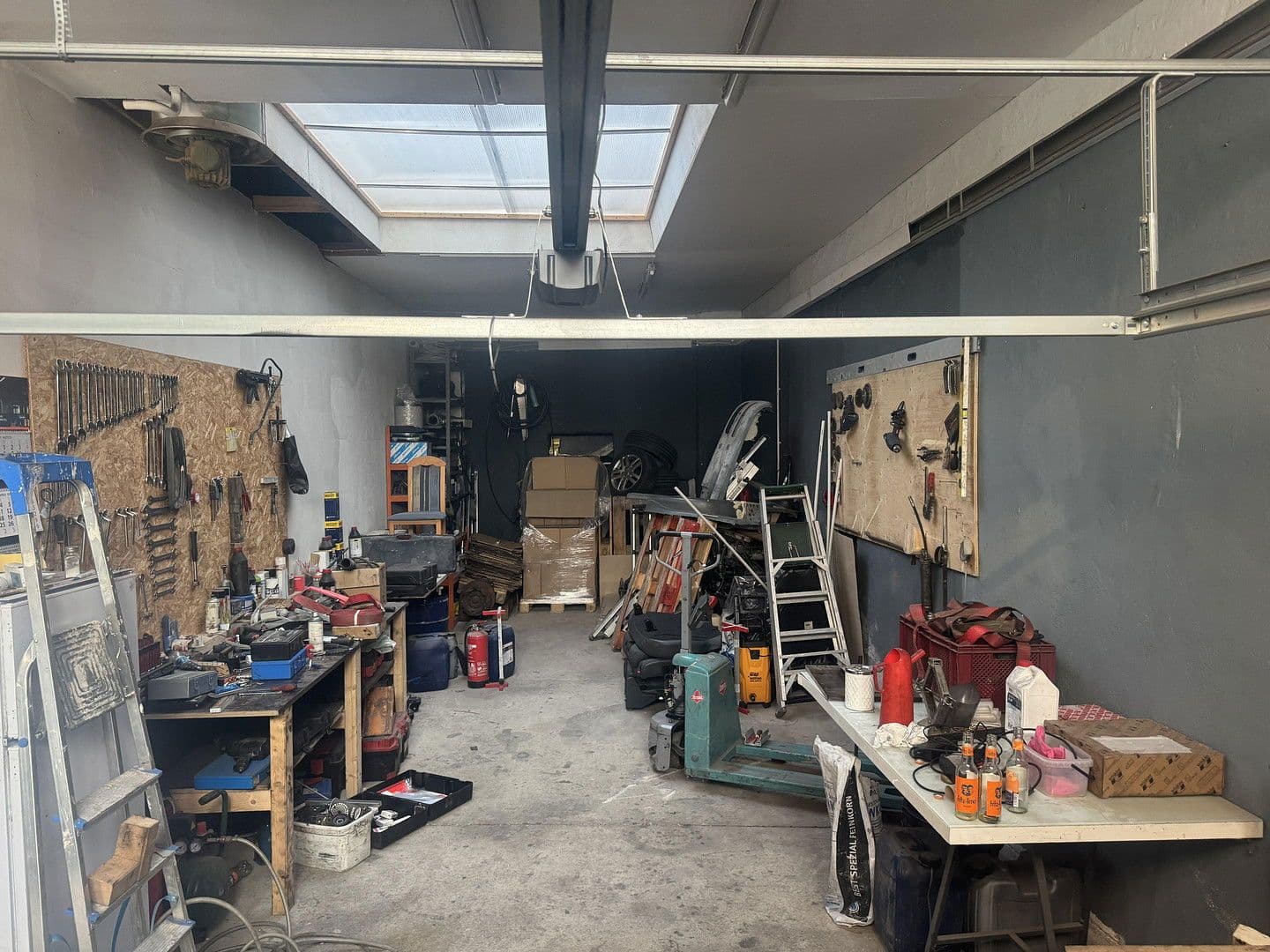 Prenájom kancelárie 280 m², Zerzabelshofstr 9, Nürnberg, Bavorsko Prenájom kancelárie 280 m², Zerzabelshofstr 9, Nürnberg, Bavorsko