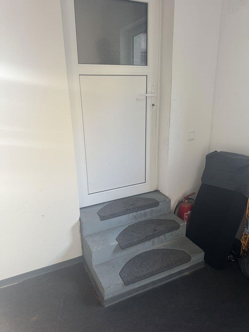 Prenájom kancelárie 280 m², Zerzabelshofstr 9, Nürnberg, Bavorsko Prenájom kancelárie 280 m², Zerzabelshofstr 9, Nürnberg, Bavorsko