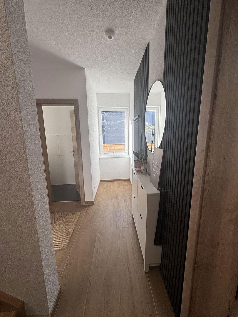 Prenájom domu 128 m², pozemek 266 m², Eichholz Siedlung 9, Fließ, Tirolsko Prenájom domu 128 m², pozemek 266 m², Eichholz Siedlung 9, Fließ, Tirolsko