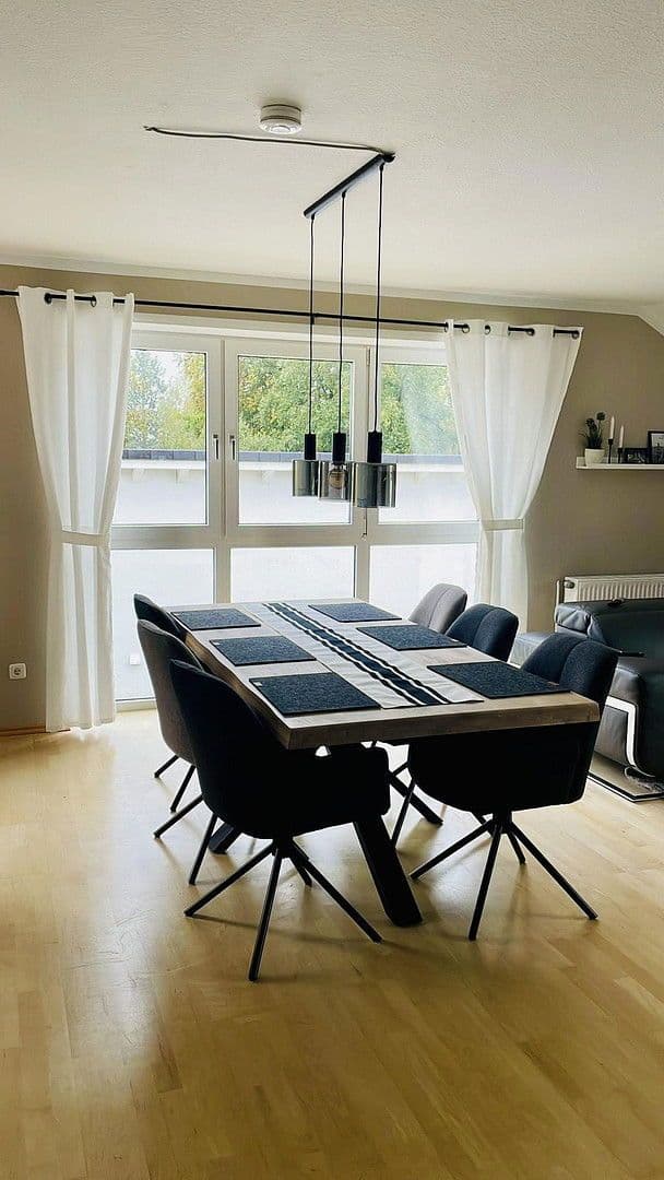 Predaj bytu 4-izbový 111 m², Neustadt am Rübenberge, Dolné Sasko Predaj bytu 4-izbový 111 m², Neustadt am Rübenberge, Dolné Sasko