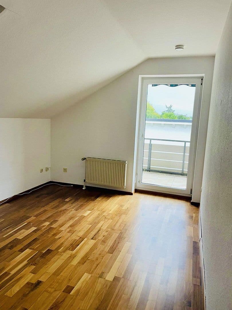 Predaj bytu 4-izbový 111 m², Neustadt am Rübenberge, Dolné Sasko Predaj bytu 4-izbový 111 m², Neustadt am Rübenberge, Dolné Sasko