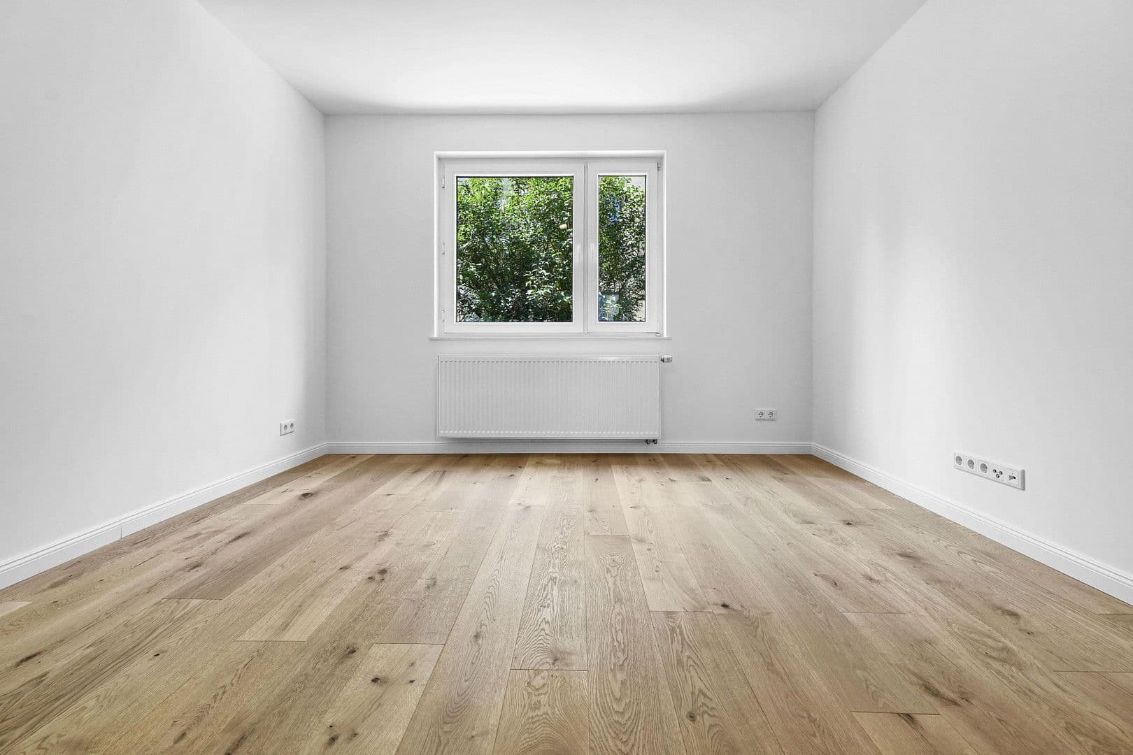 Prenájom bytu 4-izbový 85 m², Bremen, Brémy Prenájom bytu 4-izbový 85 m², Bremen, Brémy