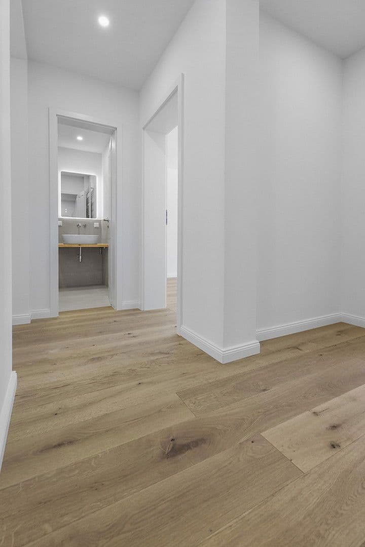 Prenájom bytu 4-izbový 85 m², Bremen, Brémy Prenájom bytu 4-izbový 85 m², Bremen, Brémy