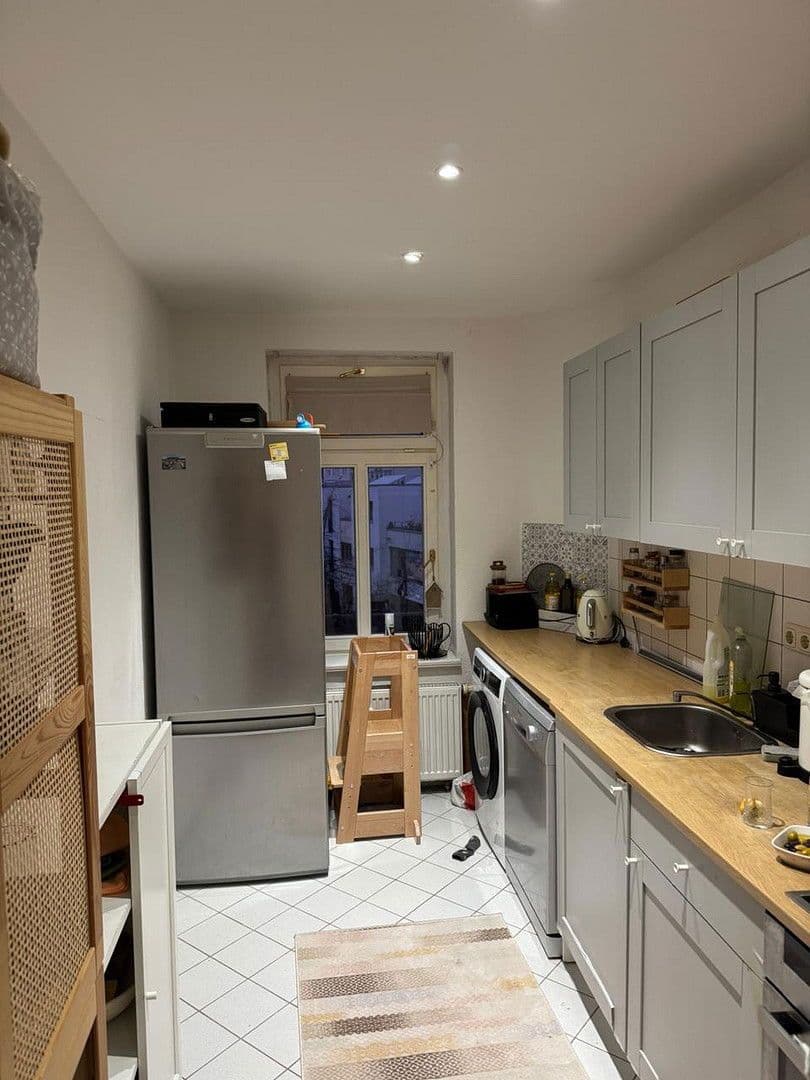 Prenájom bytu 2-izbový 65 m², Herloßsohnstrasse 4, Leipzig, Sasko Prenájom bytu 2-izbový 65 m², Herloßsohnstrasse 4, Leipzig, Sasko