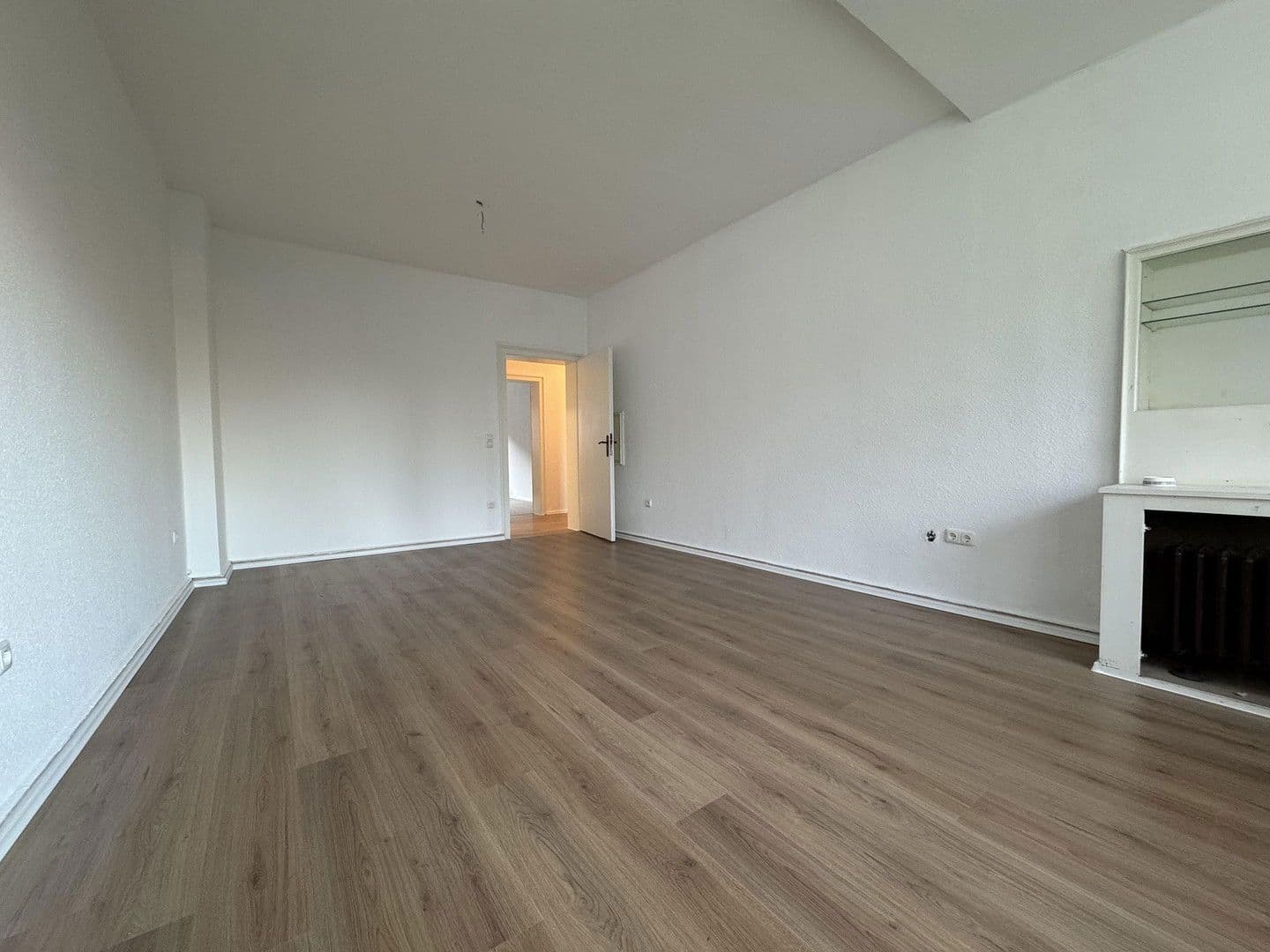 Prenájom bytu 3-izbový 78 m², Dorstener Str. 230, Bochum, Severné Porýnie - Westfálsko Prenájom bytu 3-izbový 78 m², Dorstener Str. 230, Bochum, Severné Porýnie - Westfálsko