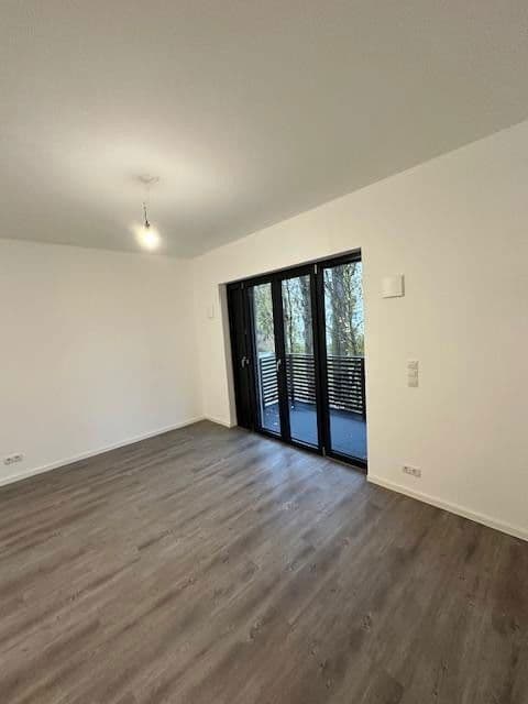 Prenájom bytu 2-izbový 39 m², Henriette-Lustig-Str. 6, Berlin, Berlín Prenájom bytu 2-izbový 39 m², Henriette-Lustig-Str. 6, Berlin, Berlín