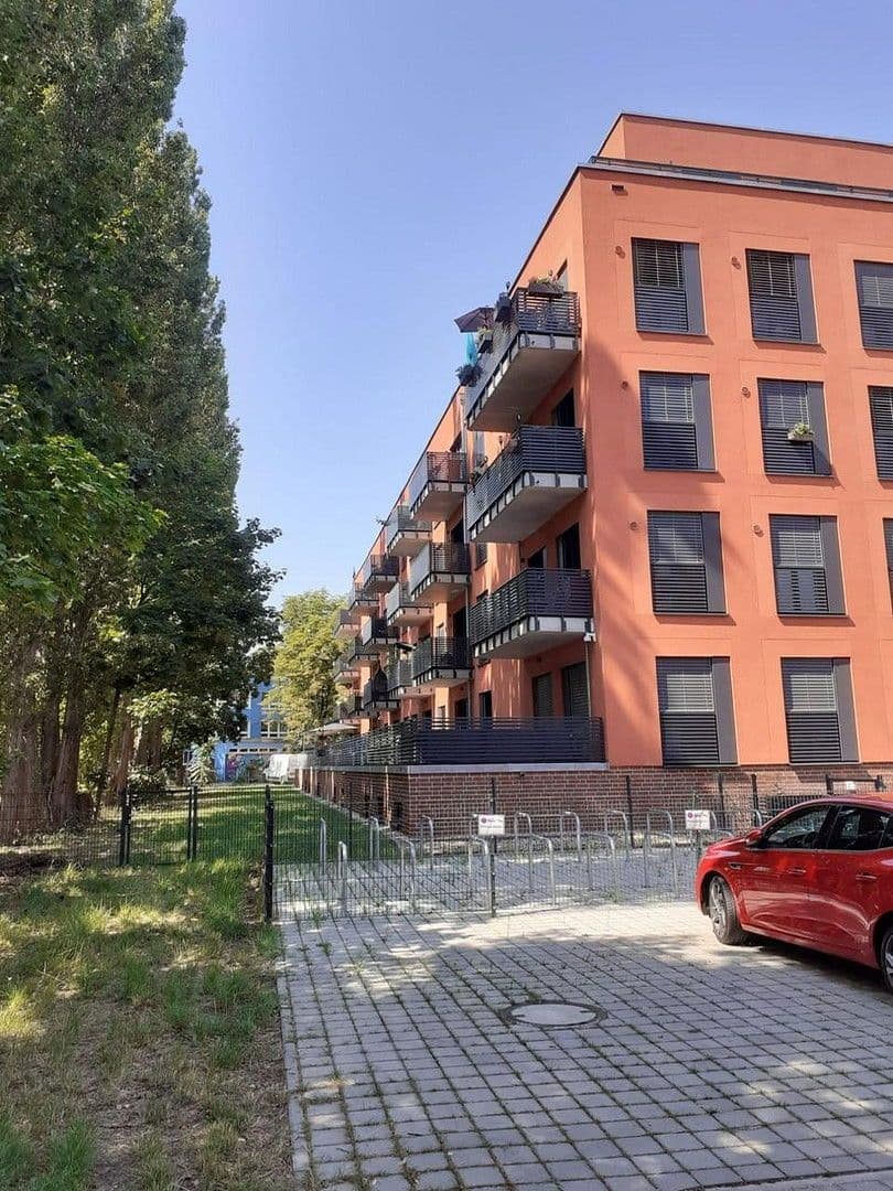 Prenájom bytu 2-izbový 39 m², Henriette-Lustig-Str. 6, Berlin, Berlín Prenájom bytu 2-izbový 39 m², Henriette-Lustig-Str. 6, Berlin, Berlín