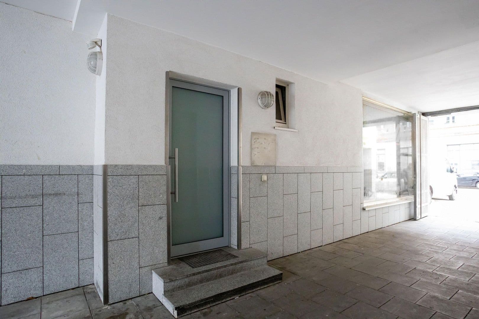 Predaj domu 824 m², pozemek 339 m², München, Bavorsko Predaj domu 824 m², pozemek 339 m², München, Bavorsko