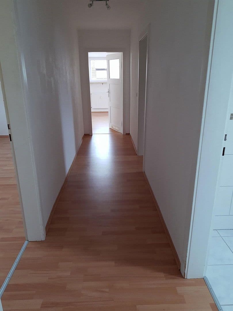 Prenájom bytu 2-izbový 74 m², Zweibrücken, Porýnie-Falcko Prenájom bytu 2-izbový 74 m², Zweibrücken, Porýnie-Falcko