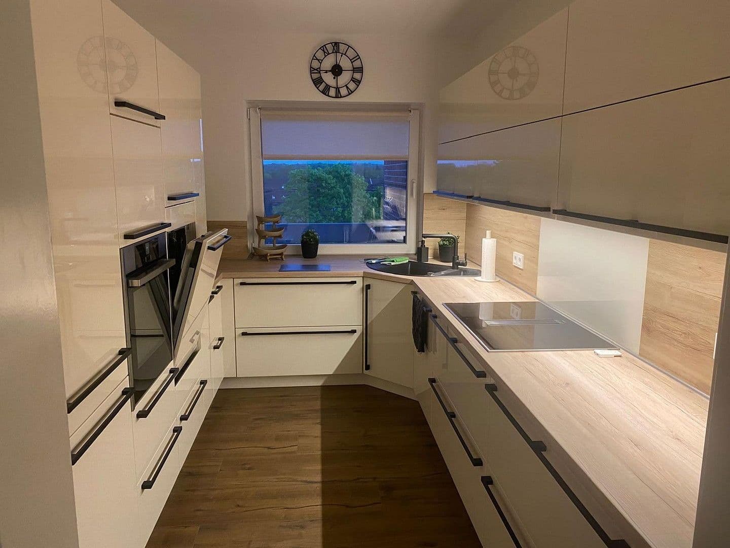 Prenájom bytu 4-izbový 110 m², Reiherstr. 95, Dorsten, Severné Porýnie - Westfálsko Prenájom bytu 4-izbový 110 m², Reiherstr. 95, Dorsten, Severné Porýnie - Westfálsko