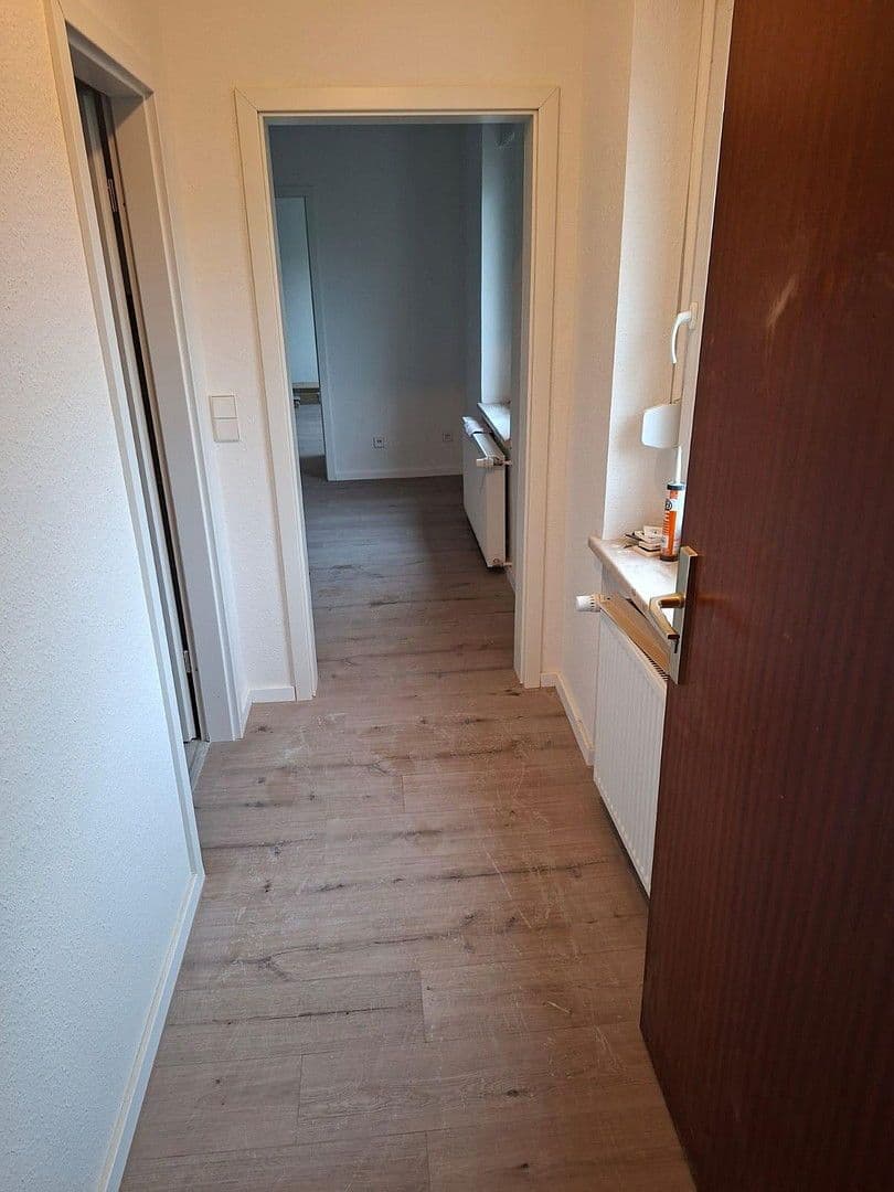 Prenájom bytu 2-izbový 50 m², Eisenbahnstraße 73, Eberswalde, Brandenbursko Prenájom bytu 2-izbový 50 m², Eisenbahnstraße 73, Eberswalde, Brandenbursko