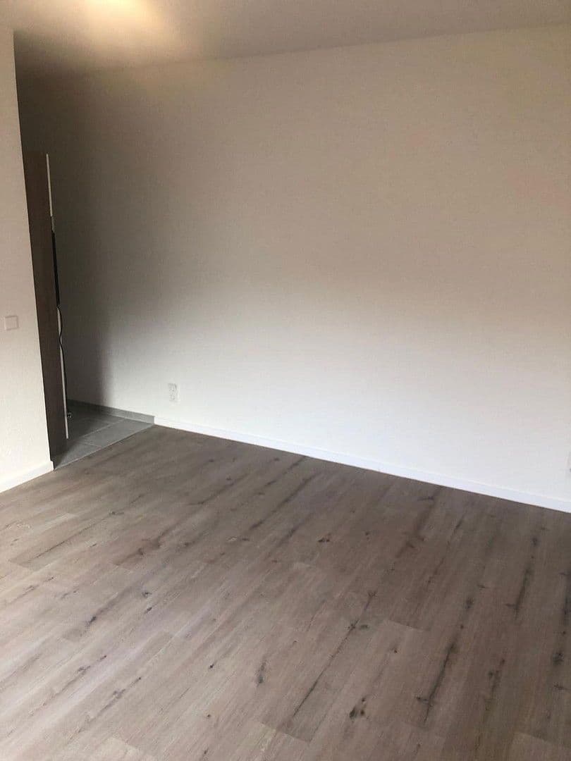 Prenájom bytu 2-izbový 50 m², Eisenbahnstraße 73, Eberswalde, Brandenbursko Prenájom bytu 2-izbový 50 m², Eisenbahnstraße 73, Eberswalde, Brandenbursko