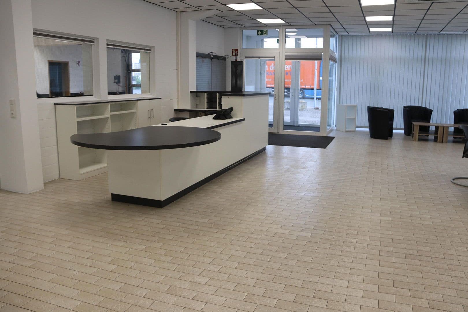 Prenájom nebytového priestoru 2.910 m², Eickelstraße 2, Arnsberg, Severné Porýnie - Westfálsko Prenájom nebytového priestoru 2.910 m², Eickelstraße 2, Arnsberg, Severné Porýnie - Westfálsko